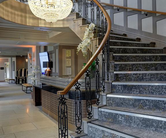 Best Western Plus Birmingham NEC Meriden Manor Hotel England Solihull Reception