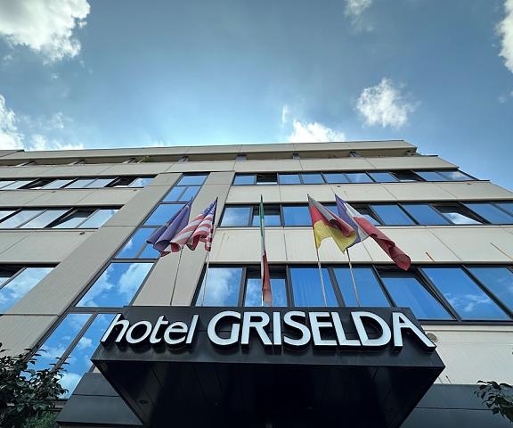 Hotel Griselda Piedmont Saluzzo Facade