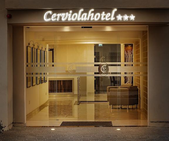 Cerviola Hotel null Marsaskala Entrance