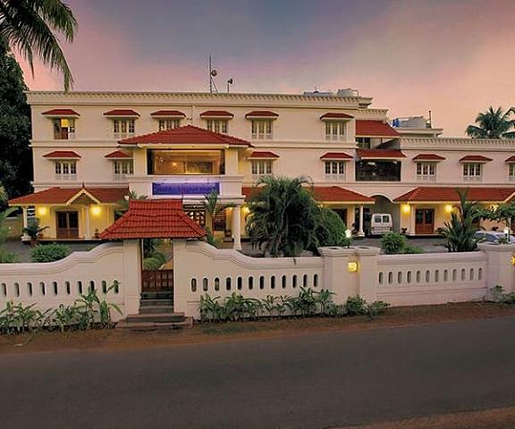 Quality Airport Hotel Kerala Kochi Overview
