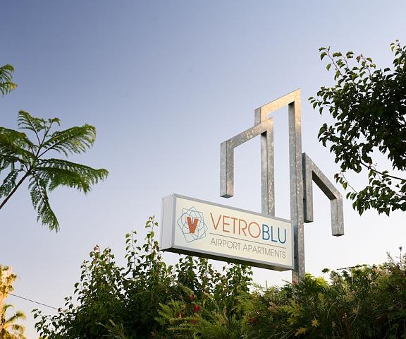 Airport Apartments by Vetroblu Queensland Redcliffe Exterior Detail