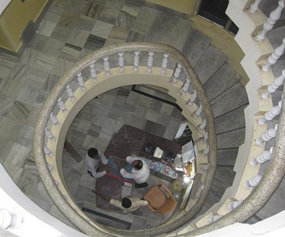 Hotel Arya Palace Orissa Puri Staircase