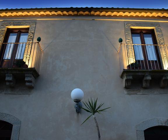 Villa Tasca Sicily Caltagirone Porch