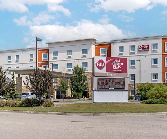 Best Western Plus Eastgate Inn & Suites Saskatchewan Regina Exterior Detail