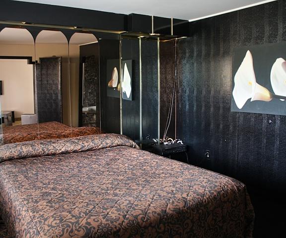 Grand Motel Saint-Hubert Quebec Longueuil Room