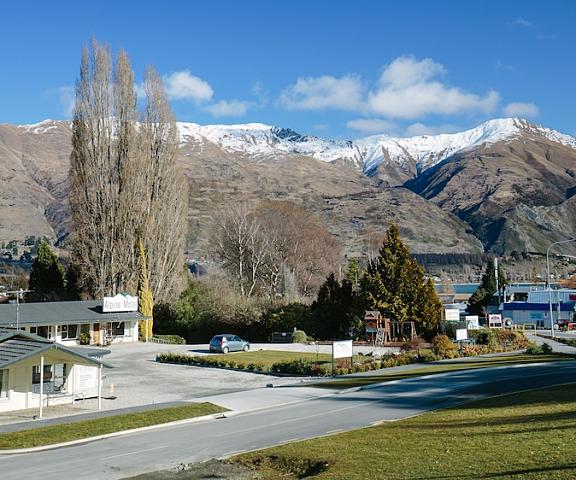 Alpine Motel Otago Wanaka Facade