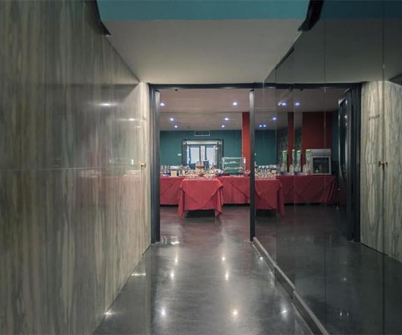 Executive Business Hotel Puglia Bari Interior Entrance