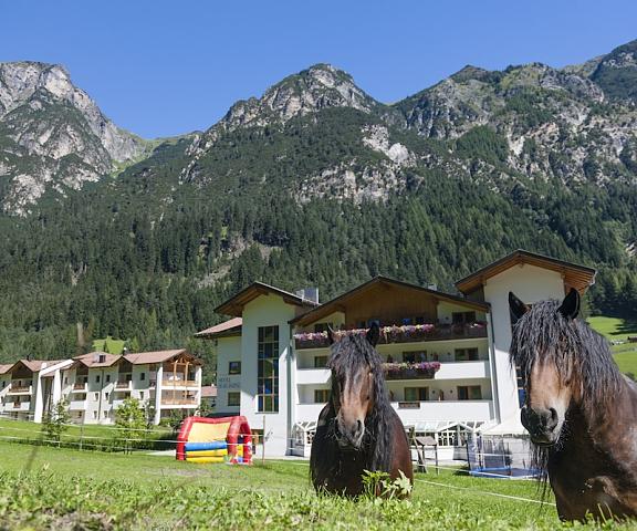 Hotel Bergkristall Trentino-Alto Adige Brennero Exterior Detail