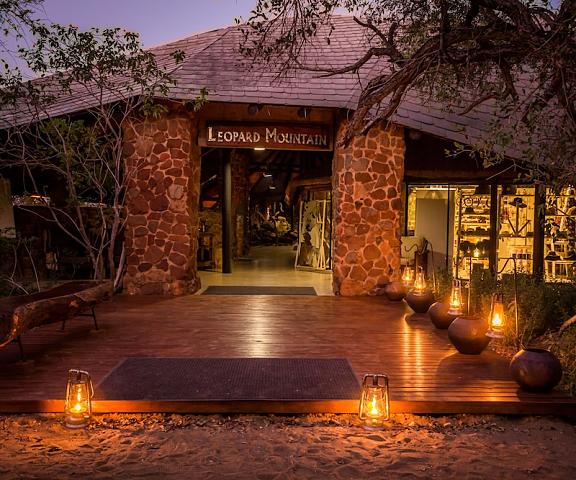 Leopard Mountain Safari Lodge Kwazulu-Natal Jozini Entrance