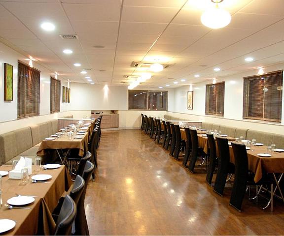Executive Tamanna Hotel Maharashtra Pune Dining Area