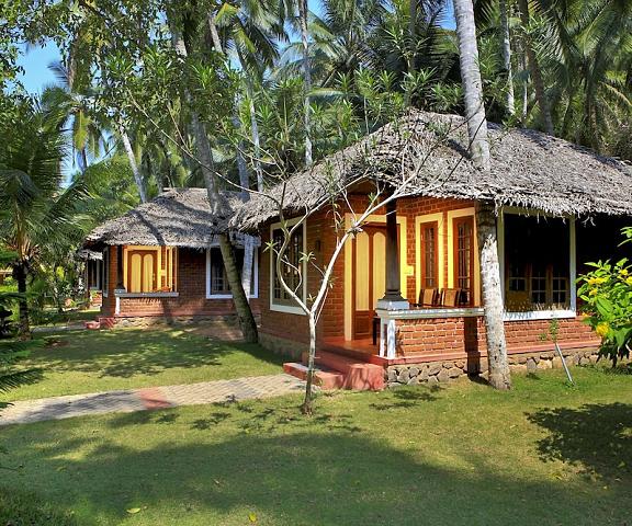 Abad Harmonia Ayurveda Beach Resort Kerala Kovalam Property Grounds