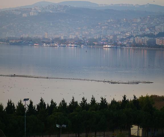 Emexotel Kocaeli null Izmit City View from Property
