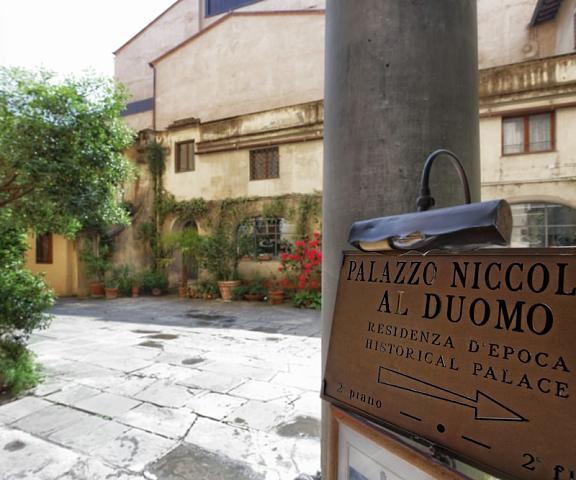Palazzo Niccolini al Duomo Tuscany Florence Entrance