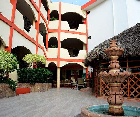Hotel Las Fuentes Sinaloa Los Mochis Fountain