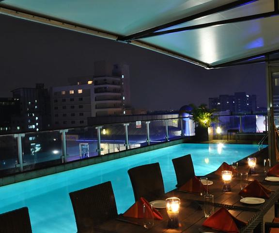 The Central Park Hotel Maharashtra Pune Pool