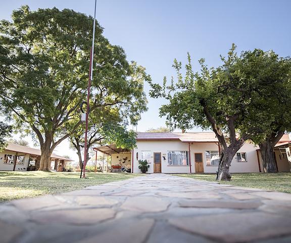 Dornhügel Guestfarm null Grootfontein Facade
