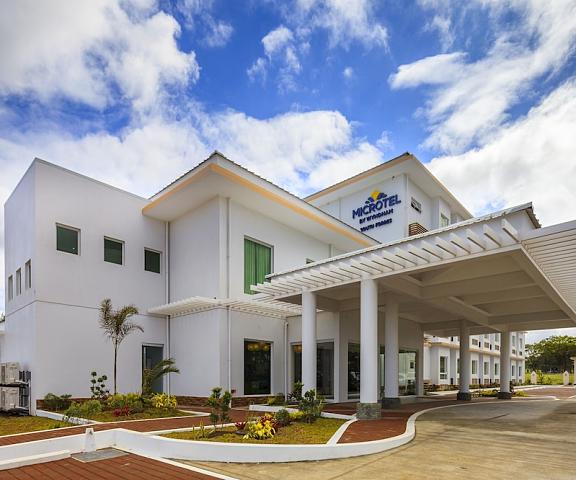 Microtel by Wyndham South Forbes near Nuvali null Silang Facade