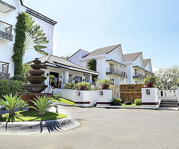 Thunderbird Resorts - Rizal null Binangonan Facade