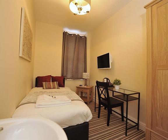 Gails Guest House Wales Barry Room