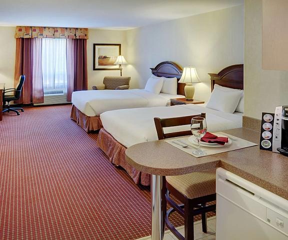 Coast Grimshaw Hotel & Suites Alberta Grimshaw Room