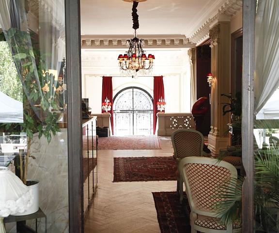 Domaine de Beaupré, The Originals Relais Grand Est Guebwiller Interior Entrance