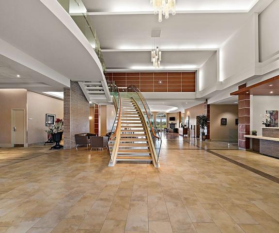Best Western Plus Orangeville Inn & Suites Ontario Orangeville Lobby