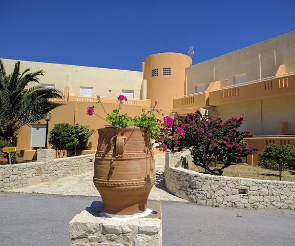 Hotel Sea Breeze Crete Island Sitia Facade