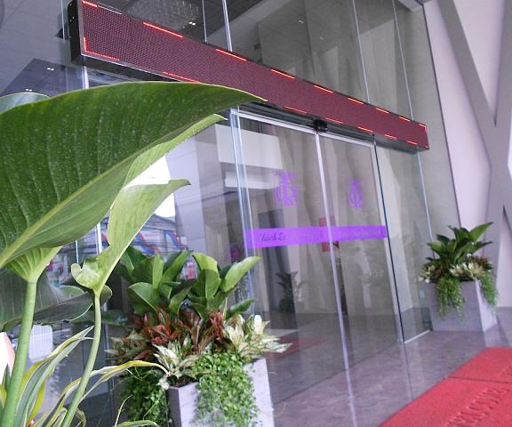 Iris Hotel Kien Giang Can Tho Entrance