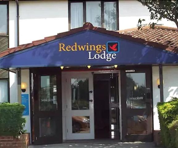 Redwings Lodge Baldock England Baldock Entrance