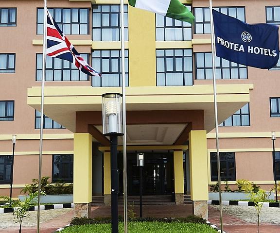 Protea Hotel by Marriott Ikeja Select Faro District Lagos Facade