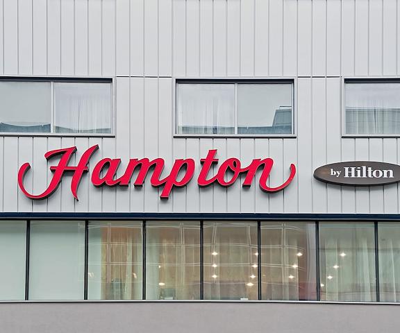 Hampton by Hilton London Gatwick Airport England Gatwick Facade