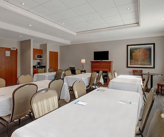 Days Inn & Suites by Wyndham Collingwood Ontario Collingwood Meeting Room