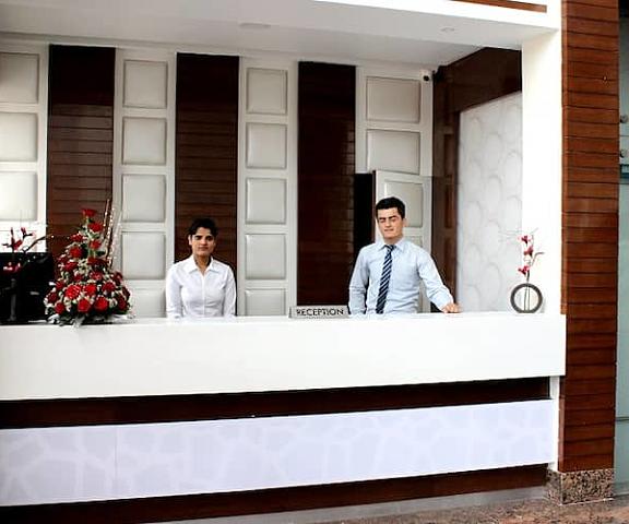 Hotel Swan Punjab Zirakpur Reception