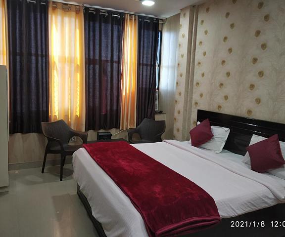 Hotel Aarti Darshan Uttaranchal Haridwar Premium Room
