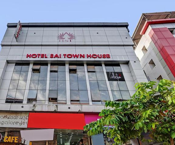 Collection O 701052 Hotel Sai Town House Karnataka Mangalore Hotel Exterior