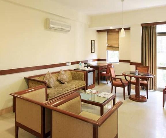 Rosewood Apartment Hotels Uttaranchal Pantnagar room view