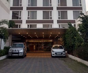 Zibe Coimbatore By GRT Hotels image 1 