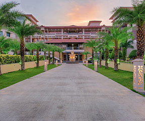 Crescent Spa And Resorts image 1 