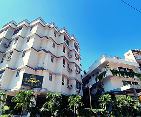 Dodas Palace by ShriGo Hotels image 5 