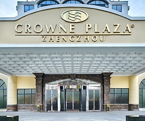 Crowne Plaza Zhengzhou, an IHG Hotel image 2 