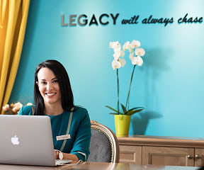 Legacy Gastro Suites image 4 