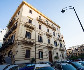 Palermo Gallery image 3 
