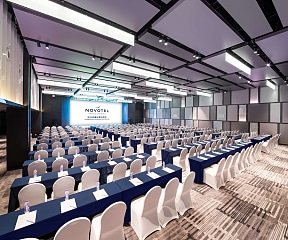 Novotel Zhengzhou Convention Centre image 4 