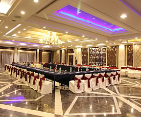 Hotel Chanakya image 4 