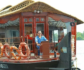 My Trip Houseboat image 2 