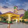La Quinta Inn & Suites by Wyndham Dallas North Central
