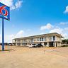 Motel 6 Greenville, TX
