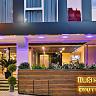 Business Life Boutique Hotel